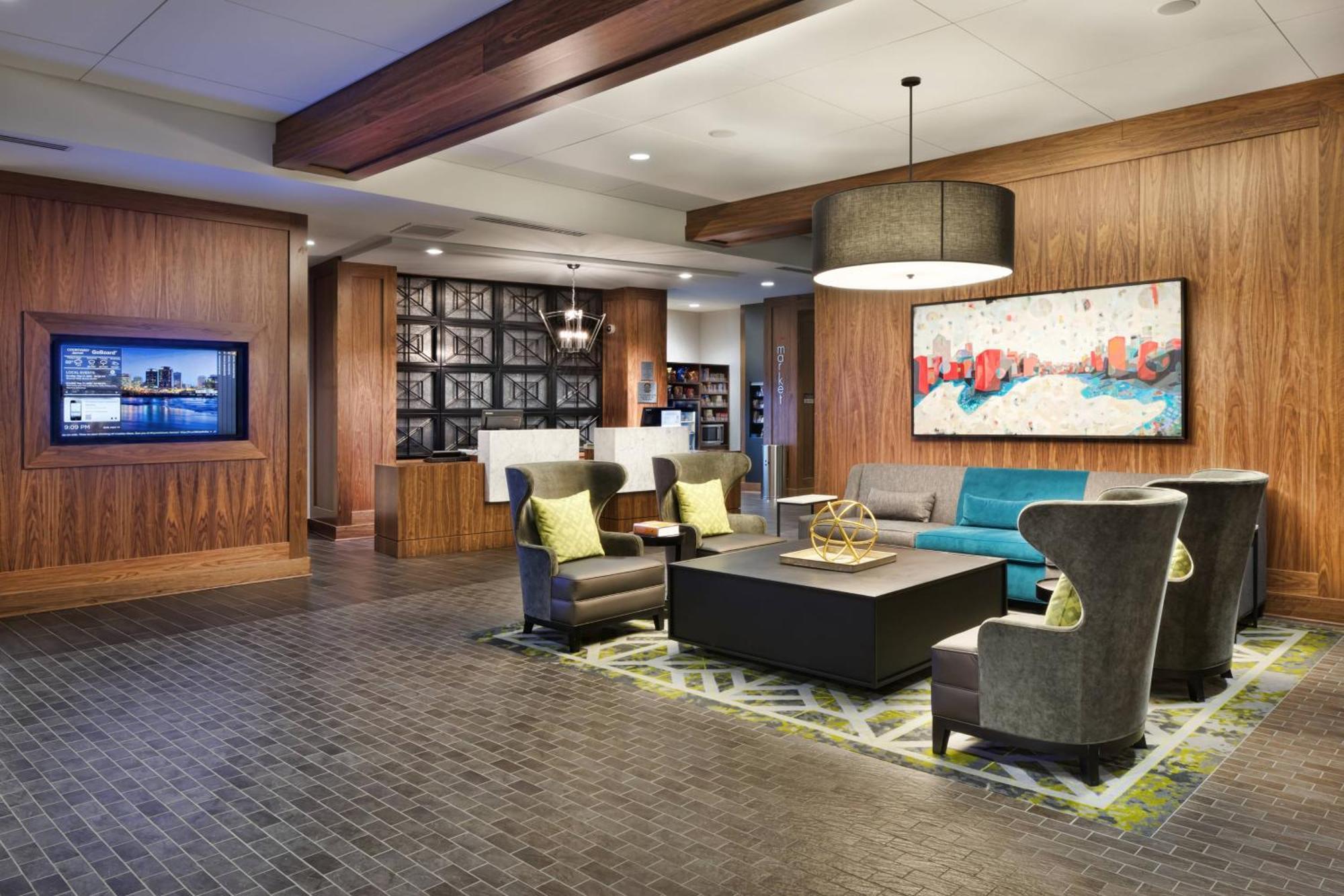 Courtyard By Marriott Richmond Downtown Hotel Екстериор снимка